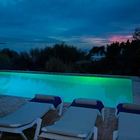 Soliva By Vintage Travel Villa *